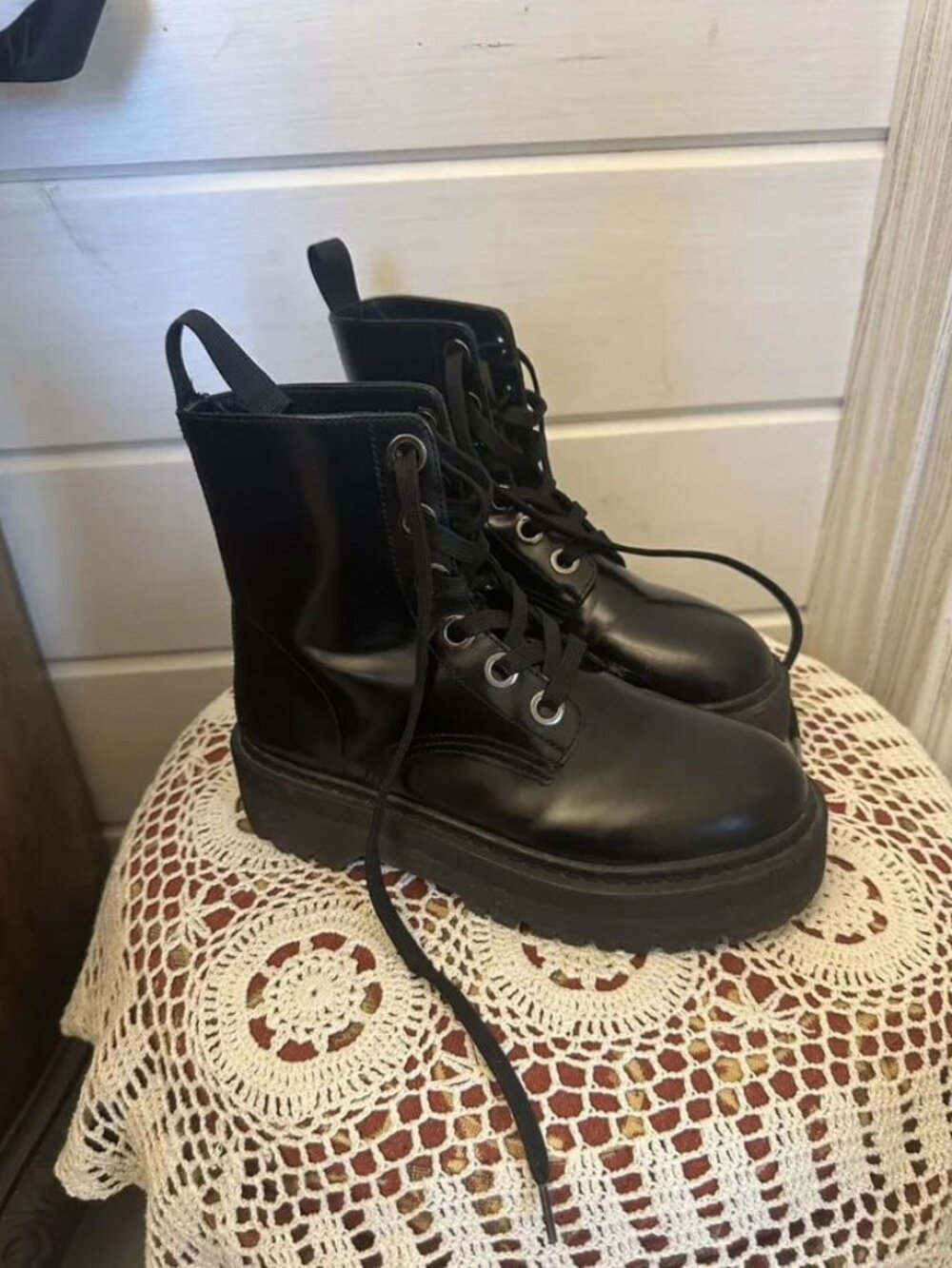 Women’s high boots good condition
